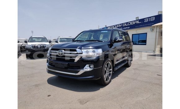 Buy Import Toyota Land Cruiser Black Car in Import - Dubai in Great Comore Buy Import Toyota Land Cruiser Black Car in Import - Dubai in Great Comore