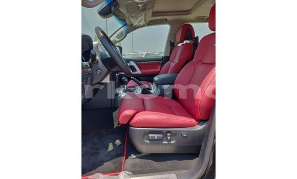 Buy Import Toyota Land Cruiser Black Car in Import - Dubai in Great Comore Buy Import Toyota Land Cruiser Black Car in Import - Dubai in Great Comore