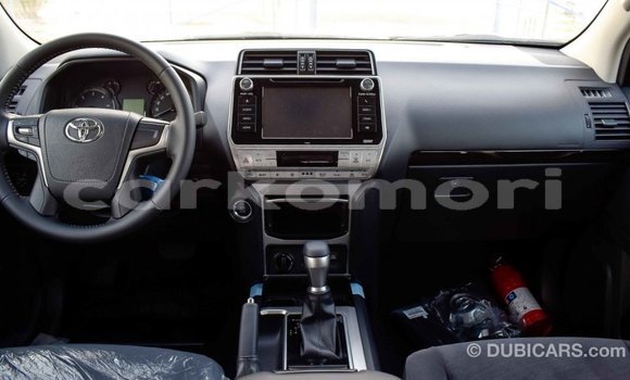 Buy Import Toyota Land Cruiser Black Car in Import - Dubai in Great Comore Buy Import Toyota Land Cruiser Black Car in Import - Dubai in Great Comore