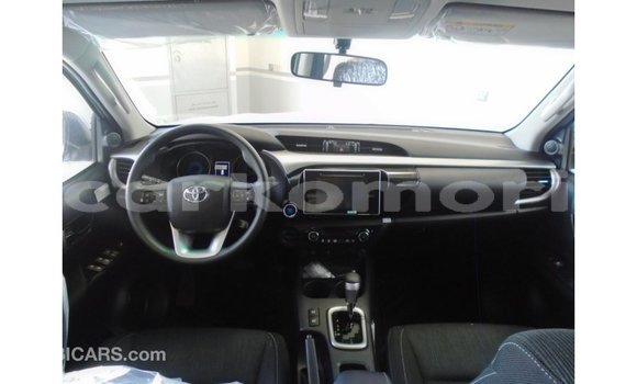 Buy Import Toyota Hilux White Car in Import - Dubai in Great Comore Buy Import Toyota Hilux White Car in Import - Dubai in Great Comore