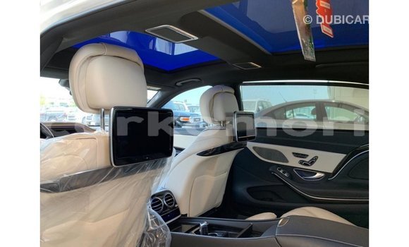 Buy Import Mercedes-Benz 190 White Car in Import - Dubai in Great Comore Buy Import Mercedes-Benz 190 White Car in Import - Dubai in Great Comore