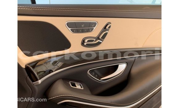 Buy Import Mercedes-Benz 190 White Car in Import - Dubai in Great Comore Buy Import Mercedes-Benz 190 White Car in Import - Dubai in Great Comore