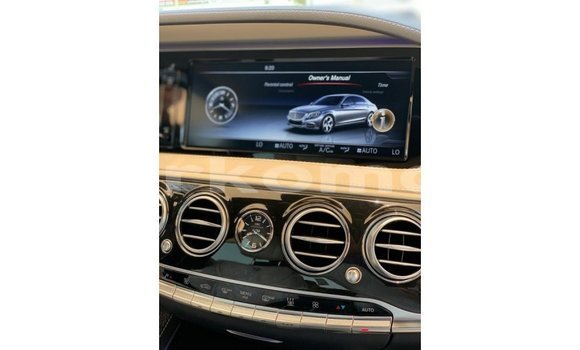 Buy Import Mercedes-Benz 190 White Car in Import - Dubai in Great Comore Buy Import Mercedes-Benz 190 White Car in Import - Dubai in Great Comore