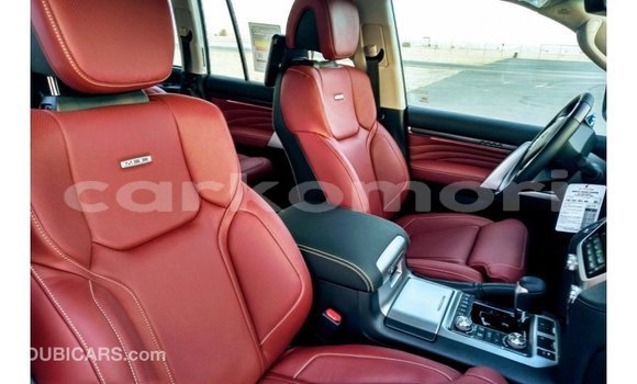Buy Import Toyota Land Cruiser Black Car in Import - Dubai in Great Comore Buy Import Toyota Land Cruiser Black Car in Import - Dubai in Great Comore
