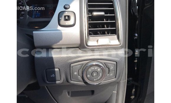 Acheter Import Voiture Ford Ranger Noir à Import - Dubai, Grande Comore Acheter Import Voiture Ford Ranger Noir à Import - Dubai, Grande Comore