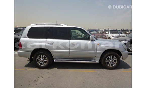 Acheter Import Voiture Lexus LX Autre à Import - Dubai, Grande Comore Acheter Import Voiture Lexus LX Autre à Import - Dubai, Grande Comore