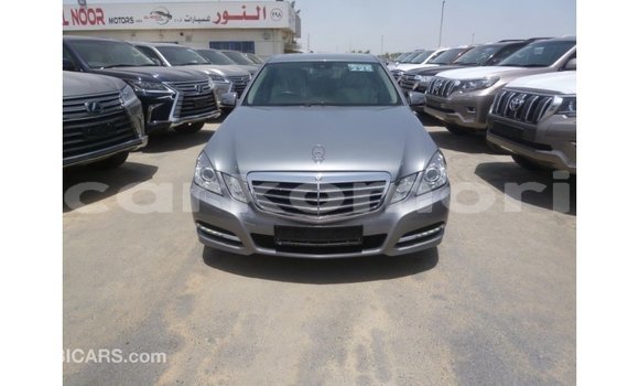 Buy Import Mercedes-Benz 250 Other Car in Import - Dubai in Great Comore Buy Import Mercedes-Benz 250 Other Car in Import - Dubai in Great Comore