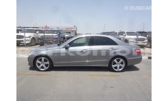 Buy Import Mercedes-Benz 250 Other Car in Import - Dubai in Great Comore Buy Import Mercedes-Benz 250 Other Car in Import - Dubai in Great Comore