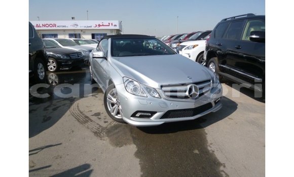 Acheter Import Voiture Mercedes-Benz 250 Autre à Import - Dubai, Grande Comore