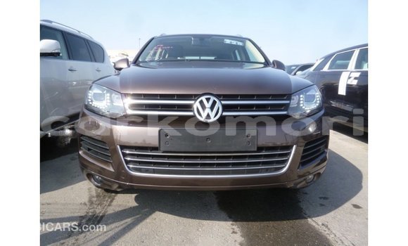 Buy Import Volkswagen Touareg Brown Car in Import - Dubai in Great Comore Buy Import Volkswagen Touareg Brown Car in Import - Dubai in Great Comore