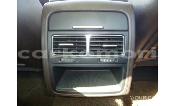 Buy Import Volkswagen Touareg Brown Car in Import - Dubai in Great Comore Buy Import Volkswagen Touareg Brown Car in Import - Dubai in Great Comore