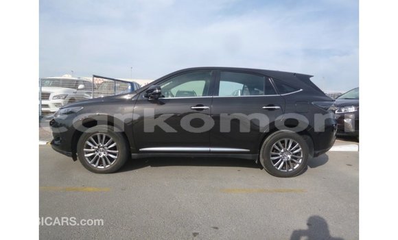 Acheter Import Voiture Toyota Harrier Noir à Import - Dubai, Grande Comore Acheter Import Voiture Toyota Harrier Noir à Import - Dubai, Grande Comore