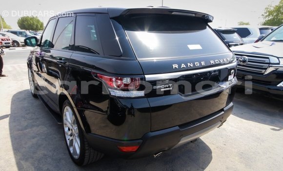 Acheter Import Voiture Land Rover Range Rover Noir à Import - Dubai, Grande Comore Acheter Import Voiture Land Rover Range Rover Noir à Import - Dubai, Grande Comore