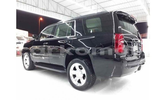 Acheter Import Voiture Chevrolet Tahoe Noir à Import - Dubai, Grande Comore Acheter Import Voiture Chevrolet Tahoe Noir à Import - Dubai, Grande Comore