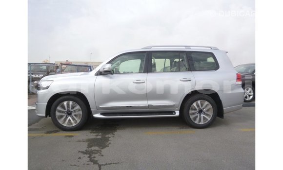 Buy Import Toyota Land Cruiser Other Car in Import - Dubai in Great Comore Buy Import Toyota Land Cruiser Other Car in Import - Dubai in Great Comore