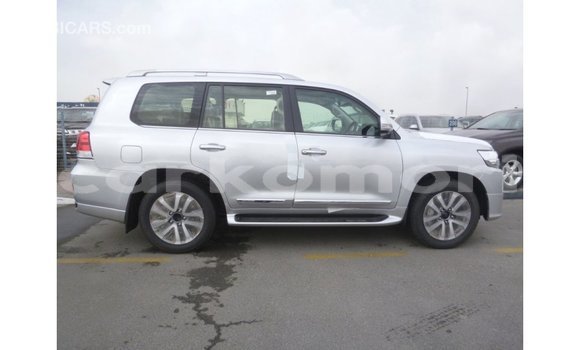 Buy Import Toyota Land Cruiser Other Car in Import - Dubai in Great Comore Buy Import Toyota Land Cruiser Other Car in Import - Dubai in Great Comore