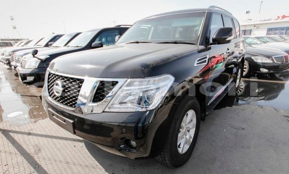 Buy Import Nissan Patrol Black Car in Import - Dubai in Great Comore