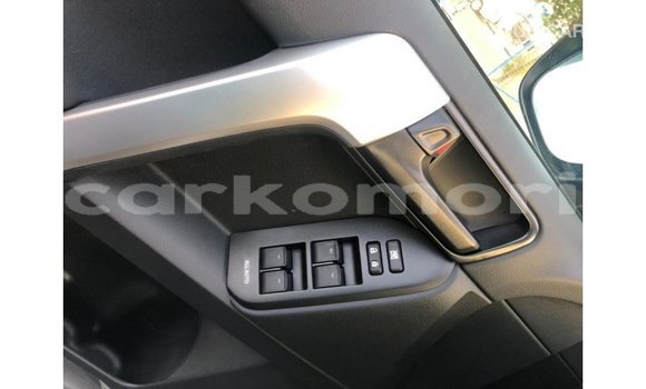 Acheter Import Voiture Toyota Prado Noir à Import - Dubai, Grande Comore Acheter Import Voiture Toyota Prado Noir à Import - Dubai, Grande Comore