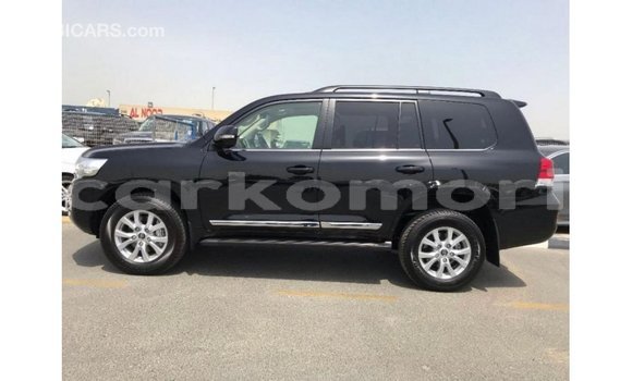 Buy Import Toyota Land Cruiser Black Car in Import - Dubai in Great Comore Buy Import Toyota Land Cruiser Black Car in Import - Dubai in Great Comore