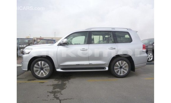 Buy Import Toyota Land Cruiser Other Car in Import - Dubai in Great Comore Buy Import Toyota Land Cruiser Other Car in Import - Dubai in Great Comore