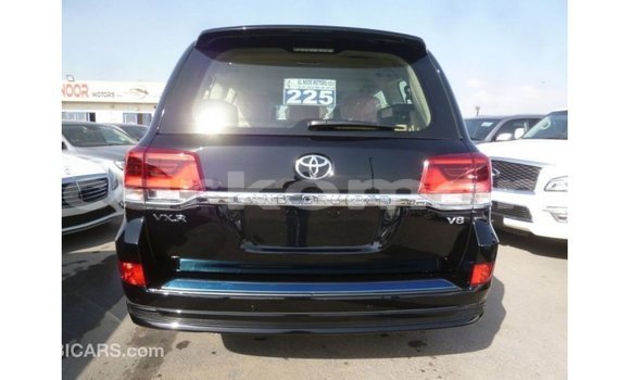 Buy Import Toyota Land Cruiser Black Car in Import - Dubai in Great Comore Buy Import Toyota Land Cruiser Black Car in Import - Dubai in Great Comore