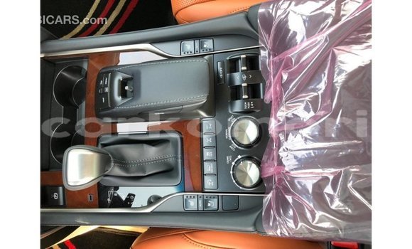 Buy Import Lexus LX White Car in Import - Dubai in Great Comore Buy Import Lexus LX White Car in Import - Dubai in Great Comore