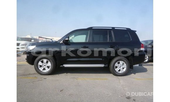 Acheter Import Voiture Toyota Land Cruiser Noir à Import - Dubai, Grande Comore Acheter Import Voiture Toyota Land Cruiser Noir à Import - Dubai, Grande Comore