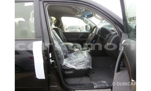 Buy Import Toyota Land Cruiser Black Car in Import - Dubai in Great Comore Buy Import Toyota Land Cruiser Black Car in Import - Dubai in Great Comore