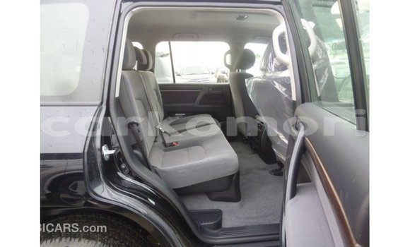 Buy Import Toyota Land Cruiser Black Car in Import - Dubai in Great Comore Buy Import Toyota Land Cruiser Black Car in Import - Dubai in Great Comore