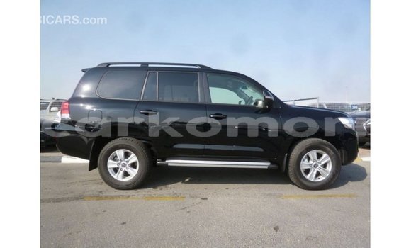 Buy Import Toyota Land Cruiser Black Car in Import - Dubai in Great Comore Buy Import Toyota Land Cruiser Black Car in Import - Dubai in Great Comore
