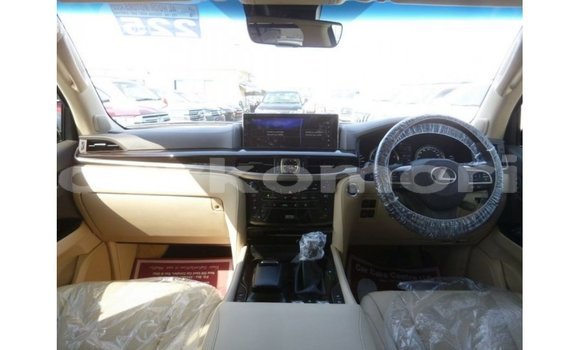 Acheter Import Voiture Lexus LX Noir à Import - Dubai, Grande Comore Acheter Import Voiture Lexus LX Noir à Import - Dubai, Grande Comore