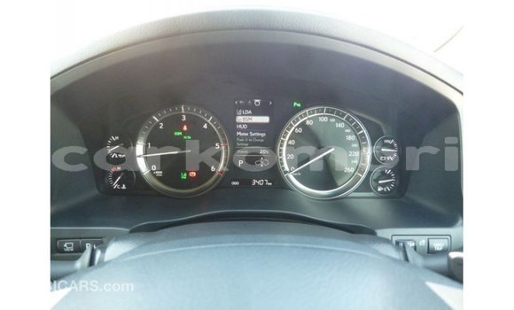 Acheter Import Voiture Lexus LX Autre à Import - Dubai, Grande Comore Acheter Import Voiture Lexus LX Autre à Import - Dubai, Grande Comore
