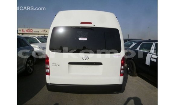 Buy Import Toyota Hiace White Car in Import - Dubai in Great Comore Buy Import Toyota Hiace White Car in Import - Dubai in Great Comore