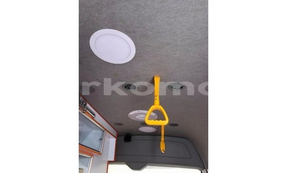 Acheter Import Voiture Toyota Hiace Blanc à Import - Dubai, Grande Comore Acheter Import Voiture Toyota Hiace Blanc à Import - Dubai, Grande Comore