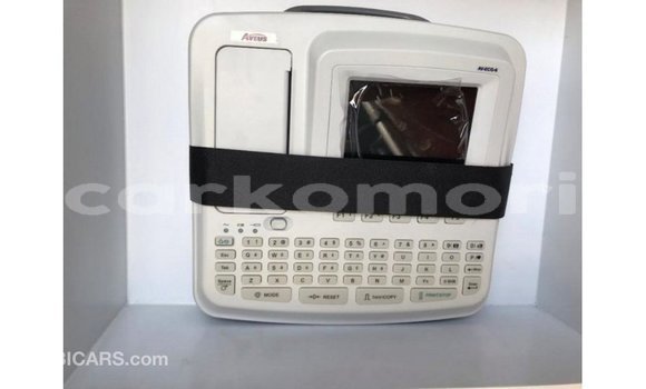 Acheter Import Voiture Toyota Hiace Blanc à Import - Dubai, Grande Comore Acheter Import Voiture Toyota Hiace Blanc à Import - Dubai, Grande Comore