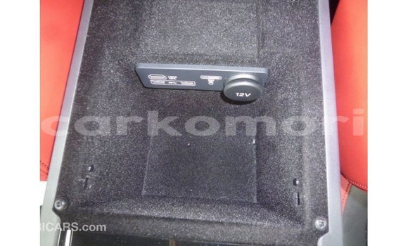 Acheter Import Voiture Jaguar F-Pace Noir à Import - Dubai, Grande Comore Acheter Import Voiture Jaguar F-Pace Noir à Import - Dubai, Grande Comore