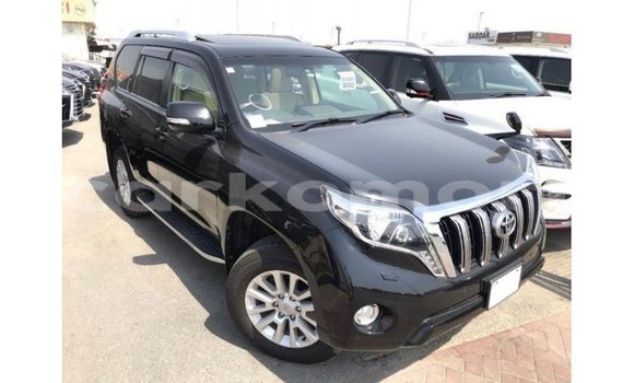 Buy Import Toyota Prado Black Car in Import - Dubai in Great Comore