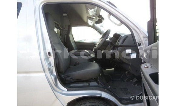 Buy Import Toyota Hiace Other Car in Import - Dubai in Great Comore Buy Import Toyota Hiace Other Car in Import - Dubai in Great Comore