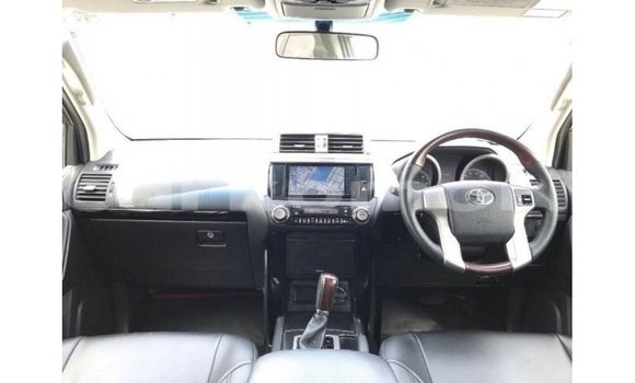 Buy Import Toyota Prado White Car in Import - Dubai in Great Comore Buy Import Toyota Prado White Car in Import - Dubai in Great Comore