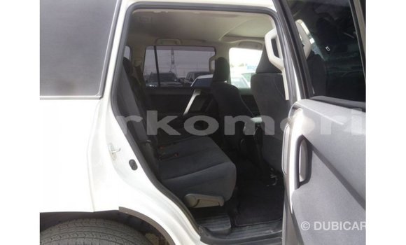 Buy Import Toyota Prado White Car in Import - Dubai in Great Comore Buy Import Toyota Prado White Car in Import - Dubai in Great Comore