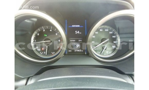 Buy Import Toyota Prado White Car in Import - Dubai in Great Comore Buy Import Toyota Prado White Car in Import - Dubai in Great Comore