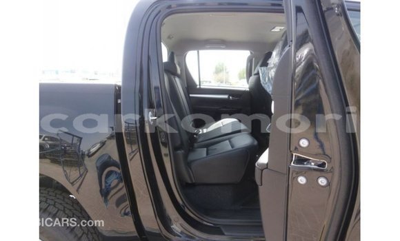 Buy Import Toyota Hilux Black Car in Import - Dubai in Great Comore Buy Import Toyota Hilux Black Car in Import - Dubai in Great Comore