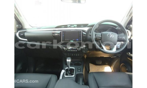 Buy Import Toyota Hilux Black Car in Import - Dubai in Great Comore Buy Import Toyota Hilux Black Car in Import - Dubai in Great Comore