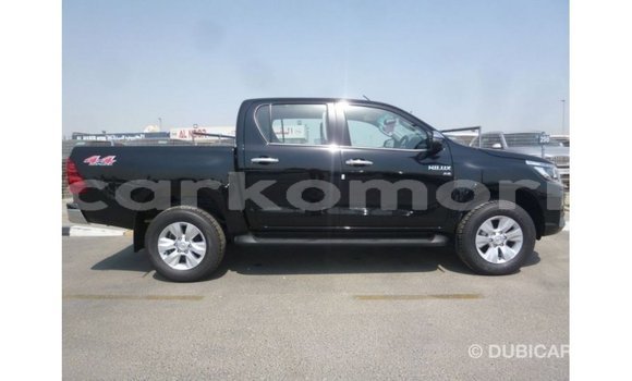 Buy Import Toyota Hilux Black Car in Import - Dubai in Great Comore Buy Import Toyota Hilux Black Car in Import - Dubai in Great Comore