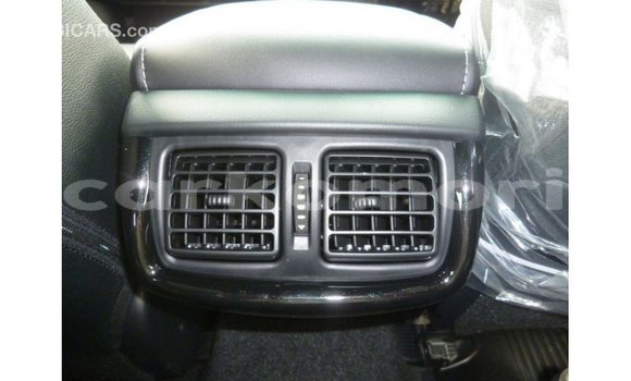 Acheter Import Voiture Toyota Hilux Blanc à Import - Dubai, Grande Comore Acheter Import Voiture Toyota Hilux Blanc à Import - Dubai, Grande Comore