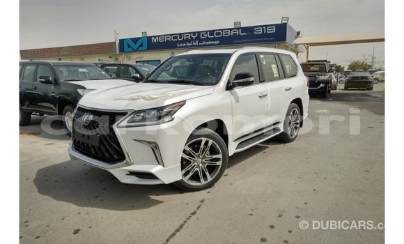 Buy Import Lexus LX White Car in Import - Dubai in Great Comore Buy Import Lexus LX White Car in Import - Dubai in Great Comore
