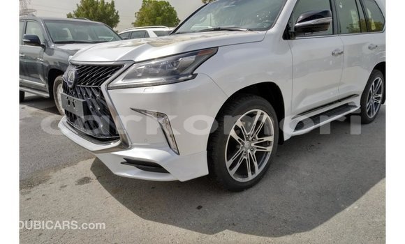 Buy Import Lexus LX White Car in Import - Dubai in Great Comore Buy Import Lexus LX White Car in Import - Dubai in Great Comore