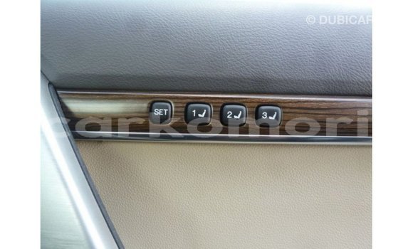 Buy Import Toyota Land Cruiser Black Car in Import - Dubai in Great Comore Buy Import Toyota Land Cruiser Black Car in Import - Dubai in Great Comore