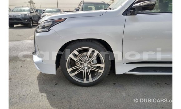 Buy Import Lexus LX White Car in Import - Dubai in Great Comore Buy Import Lexus LX White Car in Import - Dubai in Great Comore