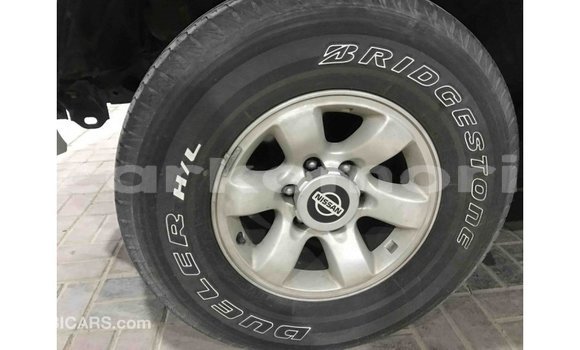 Acheter Import Voiture Nissan Patrol Blanc à Import - Dubai, Grande Comore
